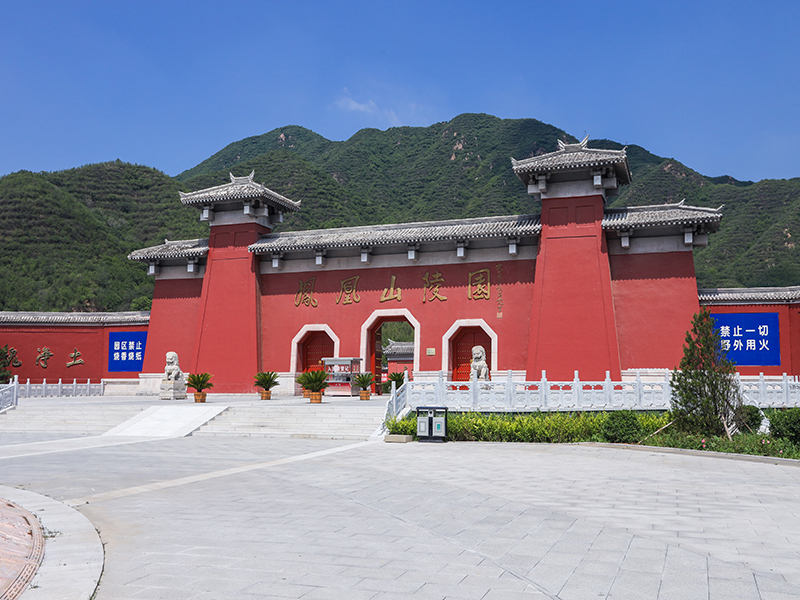 昌平南口的陵园怎么选？凤凰山陵园和天寿陵园哪个好？